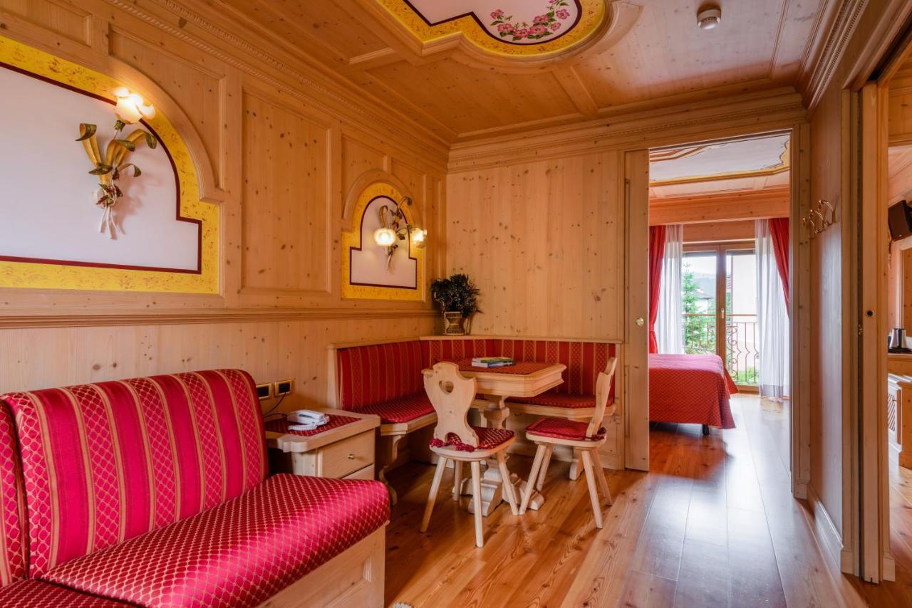 Relax Hotel Erica Ασιάγκο Εξωτερικό φωτογραφία